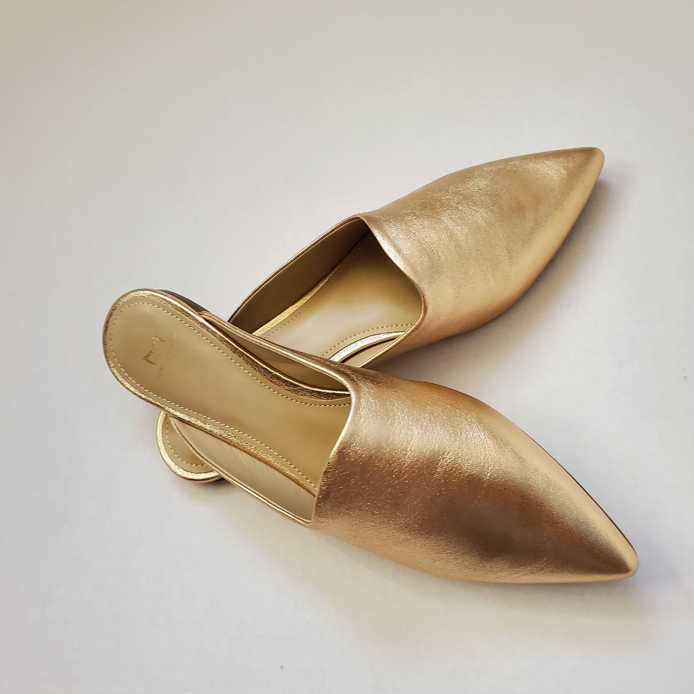 Marc Fisher sheen loafer mule size 8m